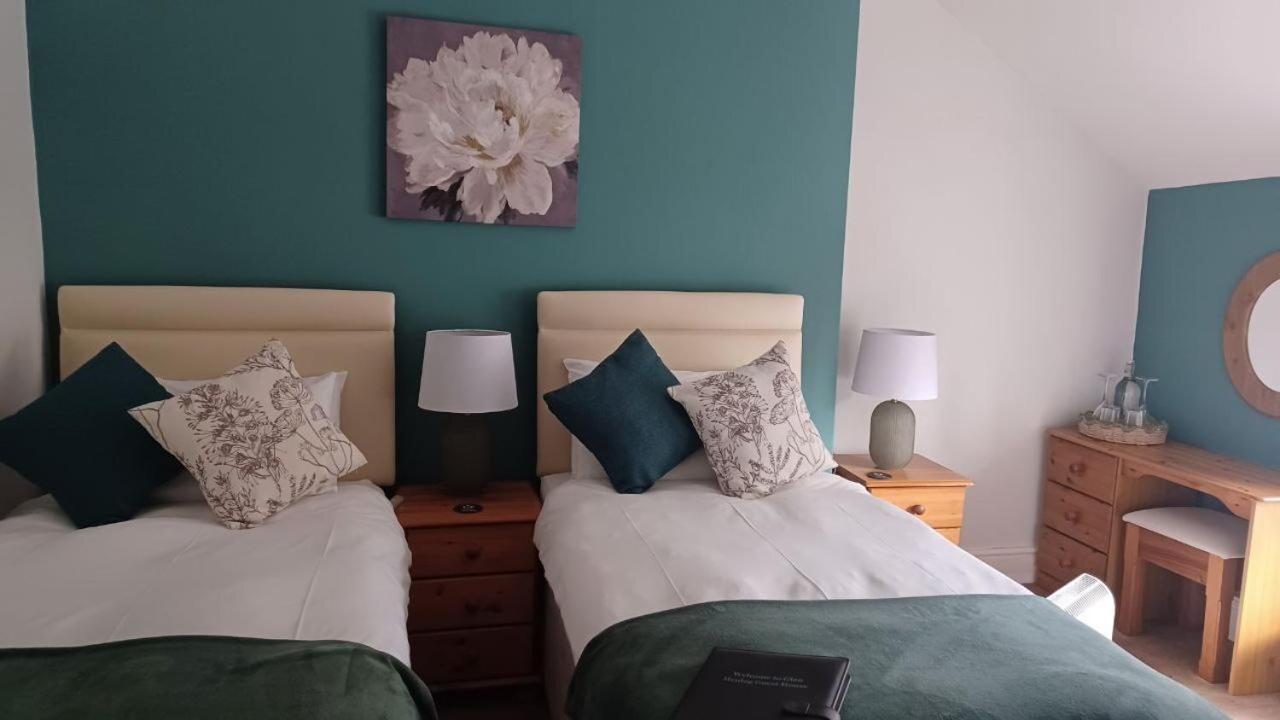 Glan Heulog Hotell Conwy Exteriör bild