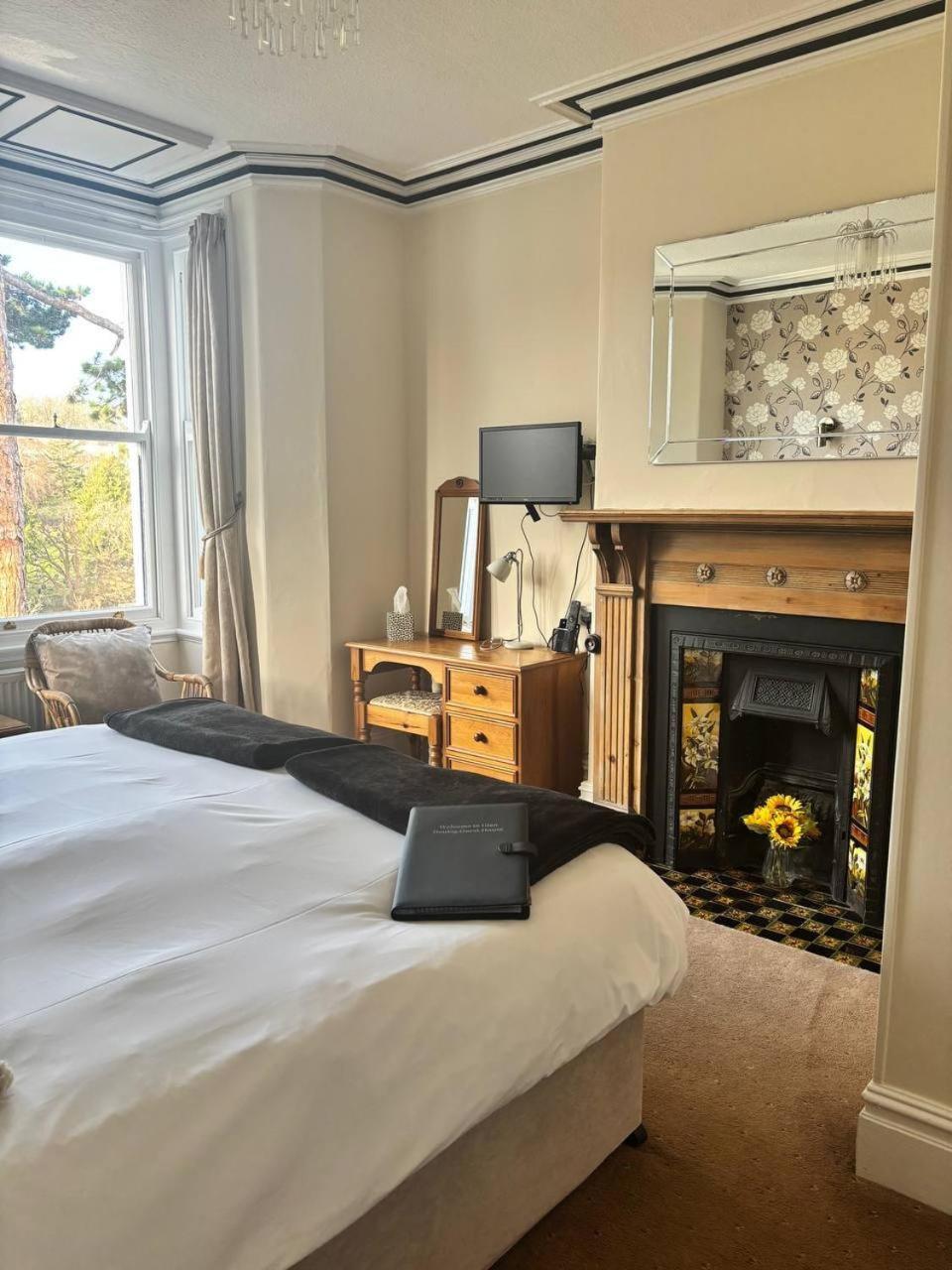 Glan Heulog Hotell Conwy Exteriör bild