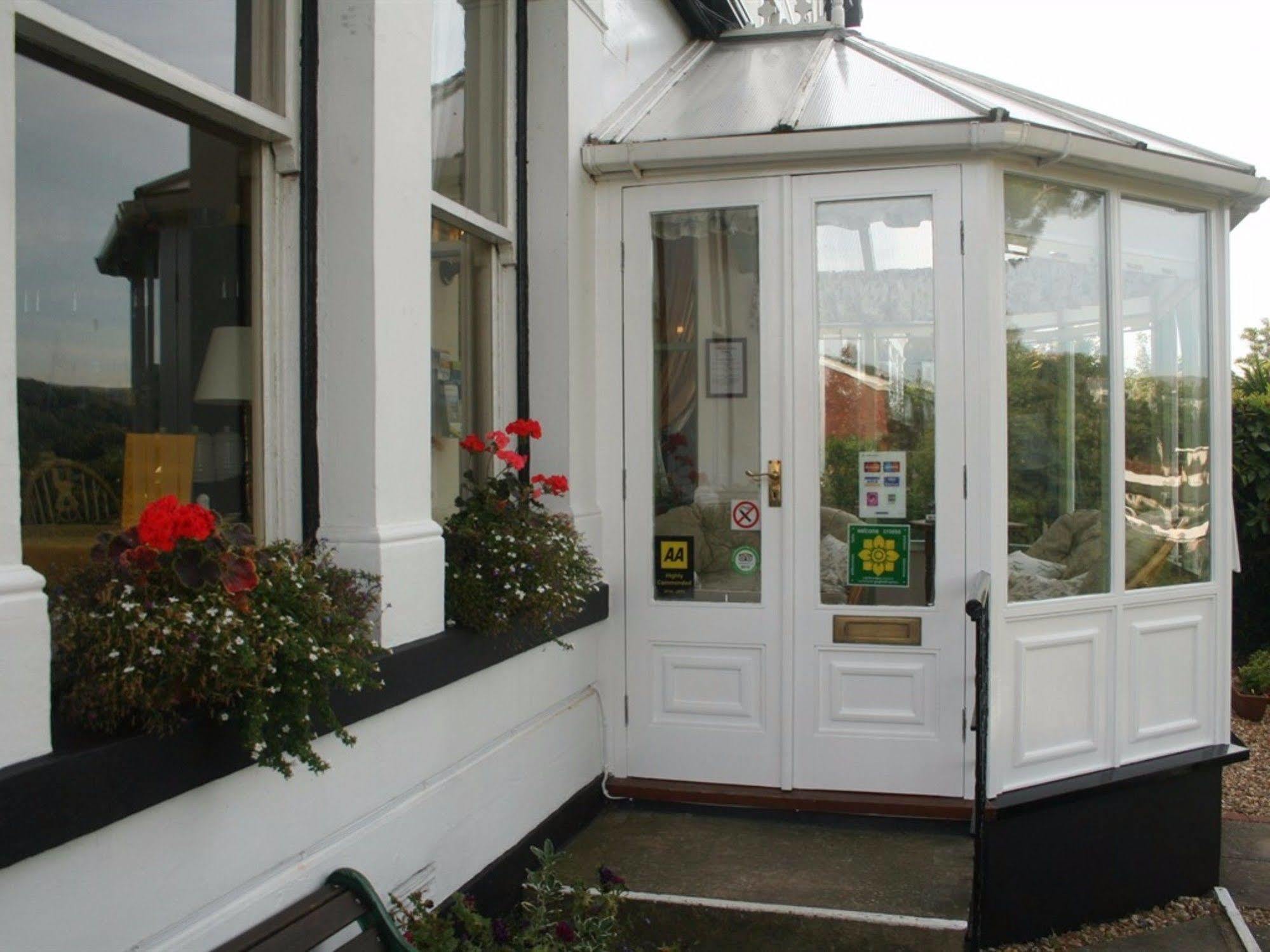 Glan Heulog Hotell Conwy Exteriör bild
